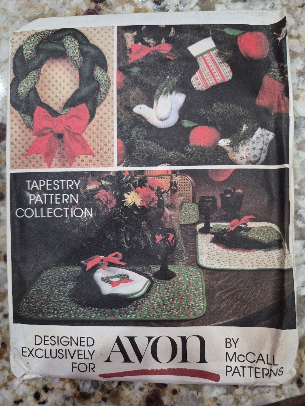 McCall 5380 craft sewing pattern: CHRISTMAS Wreath, Stocking, Ornaments, Etc